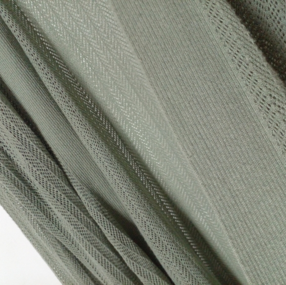 Chico's Women's Long Sleeve Mesh Cardigan Sweater Size 2 - Picture 5 of 7